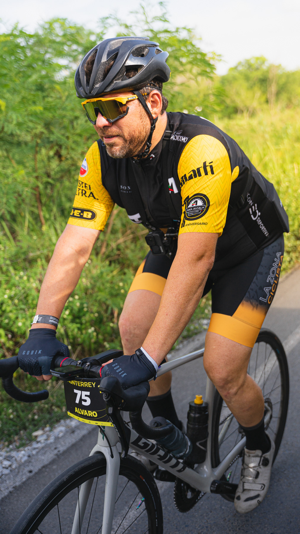 raúl alcalá · pieza 06